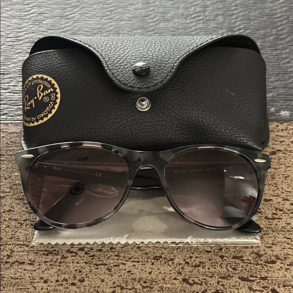 Ray-Ban Dark Gray Sunglasses with Case